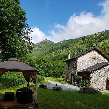 Gite la Fargue de Cabre Val-de-Sos Exterior foto