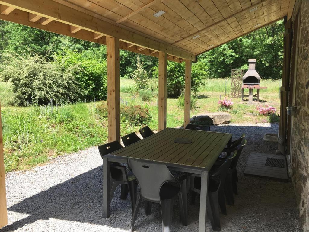 Gite la Fargue de Cabre Val-de-Sos Exterior foto